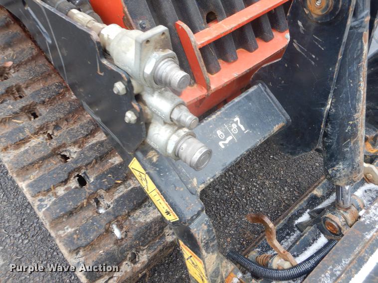 image for item FQ9541 2015 Ditch Witch SK850 compact utility loader