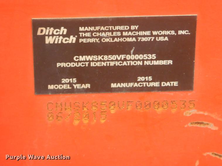 image for item FQ9541 2015 Ditch Witch SK850 compact utility loader