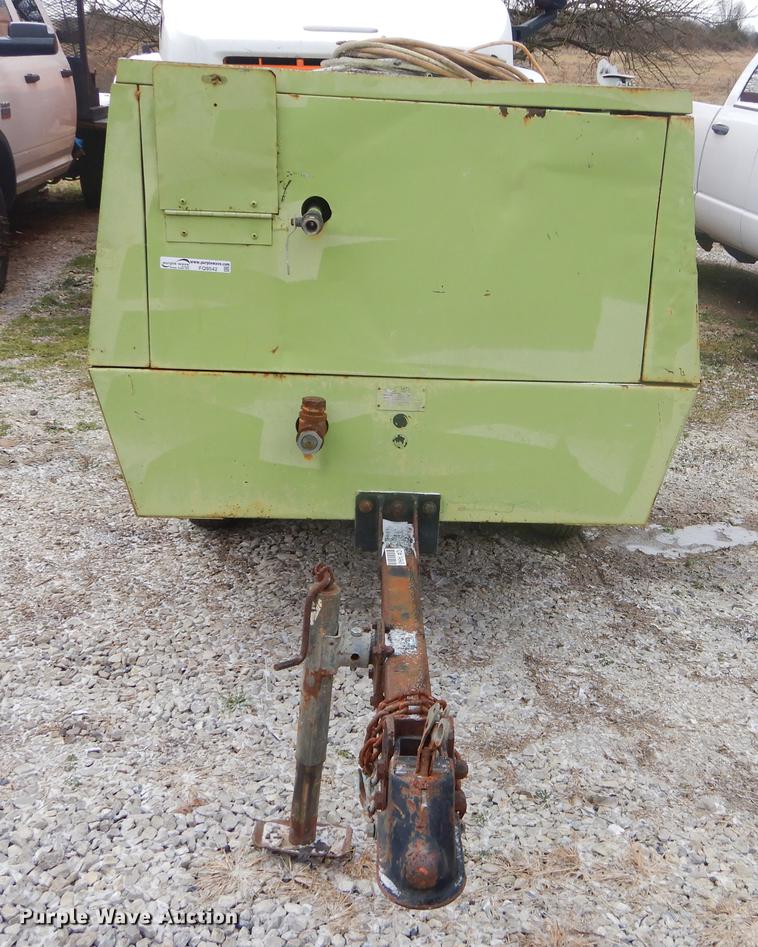 image for item FQ9542 Sullair 185DPCJD air compressor