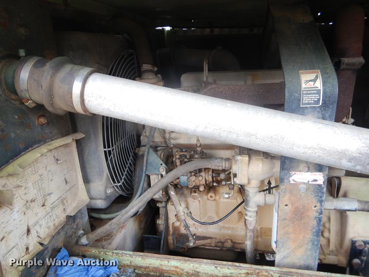 image for item FQ9542 Sullair 185DPCJD air compressor