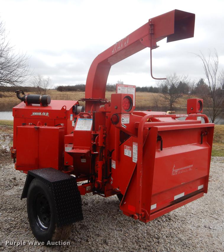 image for item FQ9544 2011 Bandit 90XP wood chipper