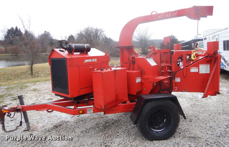 image for item FQ9544 2011 Bandit 90XP wood chipper