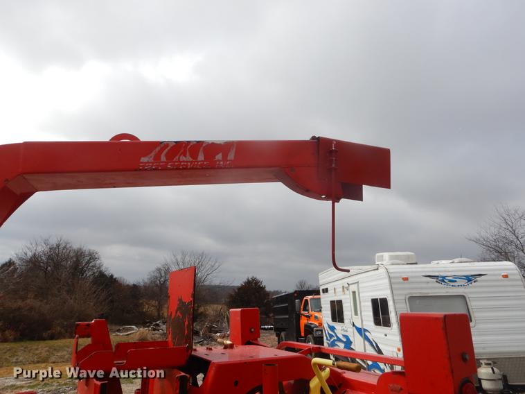 image for item FQ9544 2011 Bandit 90XP wood chipper