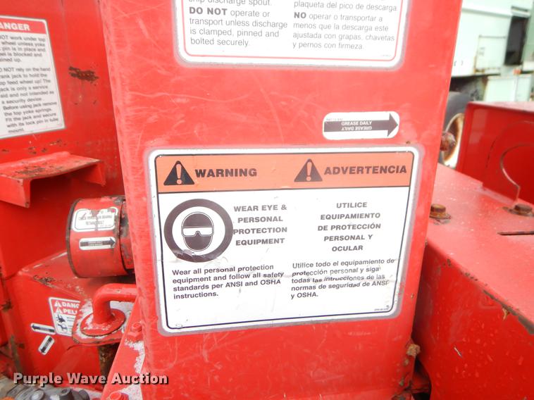 image for item FQ9544 2011 Bandit 90XP wood chipper