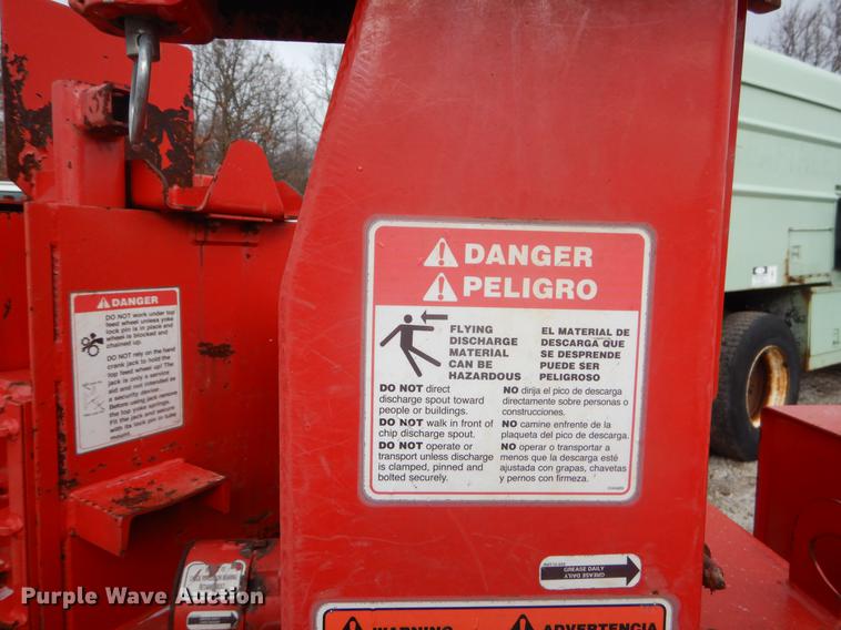 image for item FQ9544 2011 Bandit 90XP wood chipper