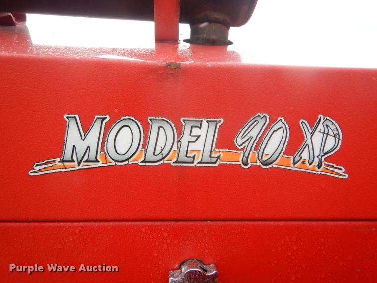 image for item FQ9544 2011 Bandit 90XP wood chipper