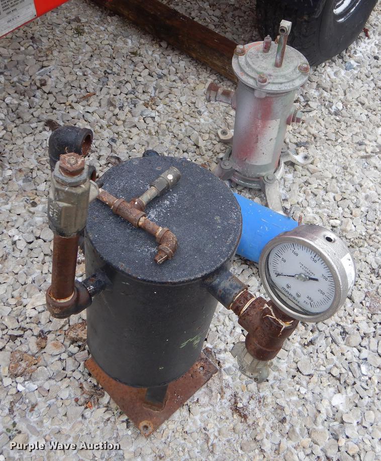 image for item FQ9545 (2) sandblasters