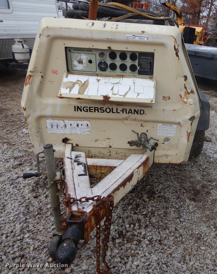 image for item FQ9555 1996 Ingersoll Rand P185 air compressor