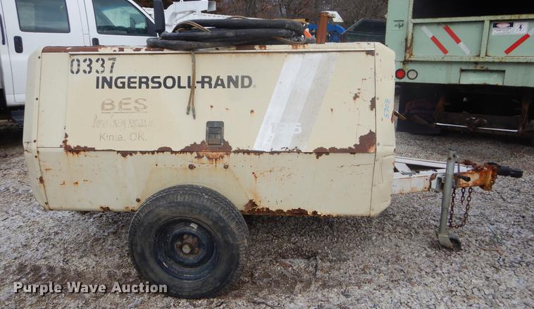 image for item FQ9555 1996 Ingersoll Rand P185 air compressor