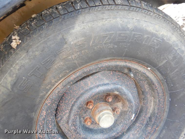 image for item FQ9555 1996 Ingersoll Rand P185 air compressor