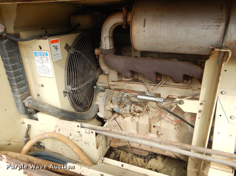 image for item FQ9555 1996 Ingersoll Rand P185 air compressor