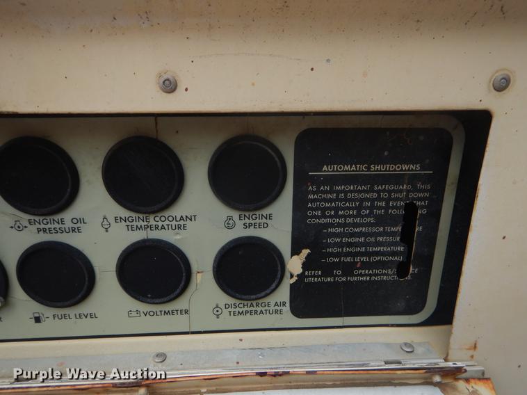 image for item FQ9555 1996 Ingersoll Rand P185 air compressor