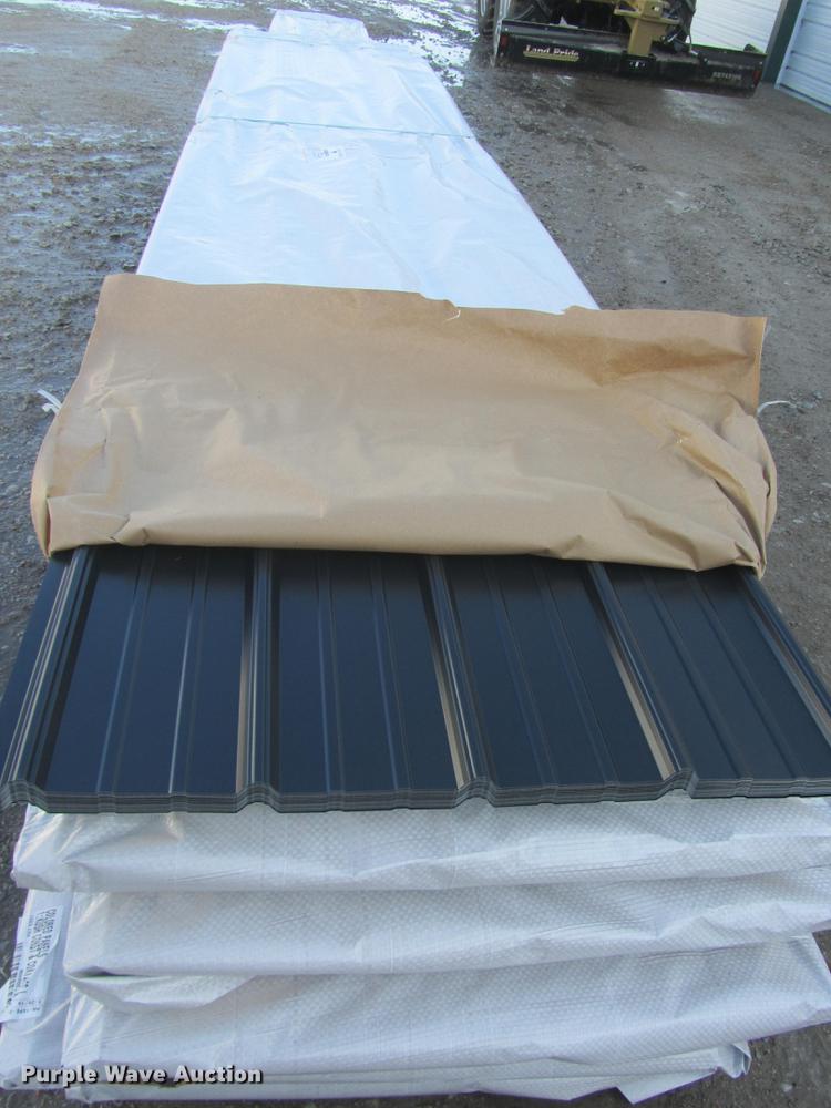 image for item G1606 (30) sheets of metal siding/roofing