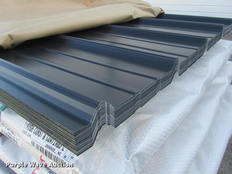 image for item G1607 (30) sheets of metal siding/roofing