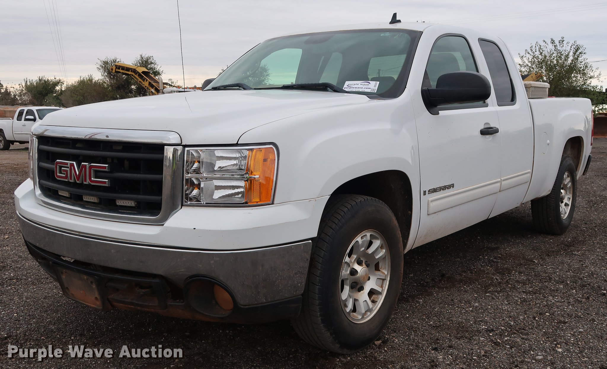 2008 GMC Sierra 1500 SLE Ext. Cab pickup truck in Edmond, OK | Item