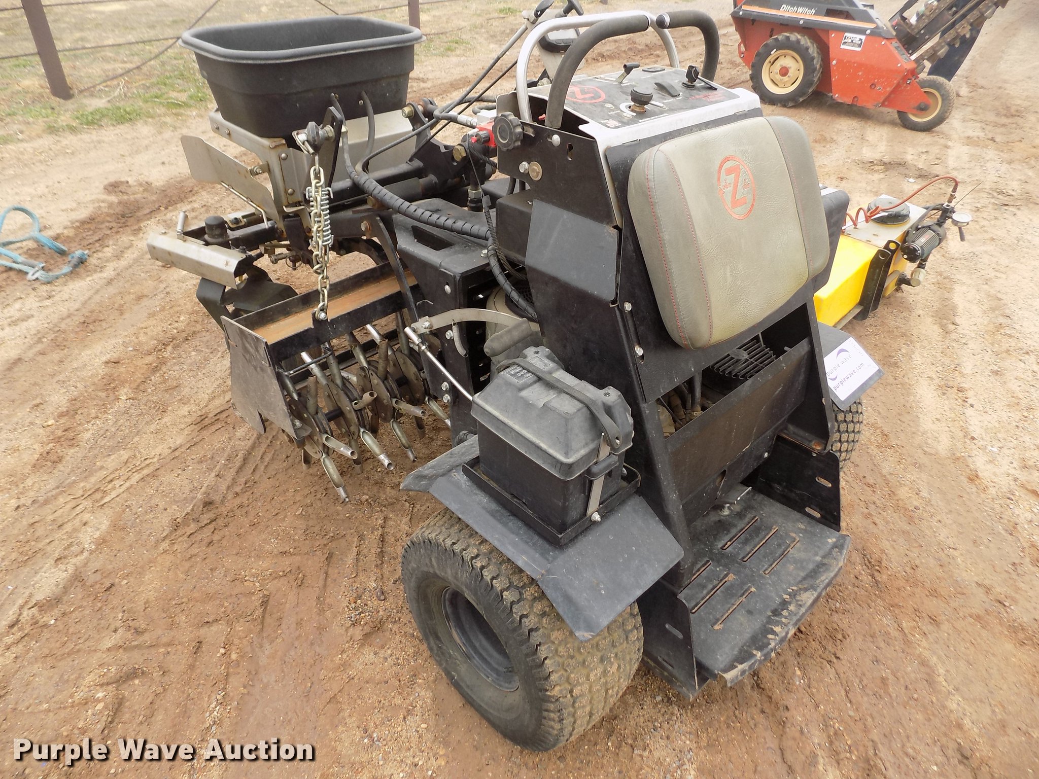 LT Rich Products ZPlugger ZTR aerator in Liberal, KS Item DF2933