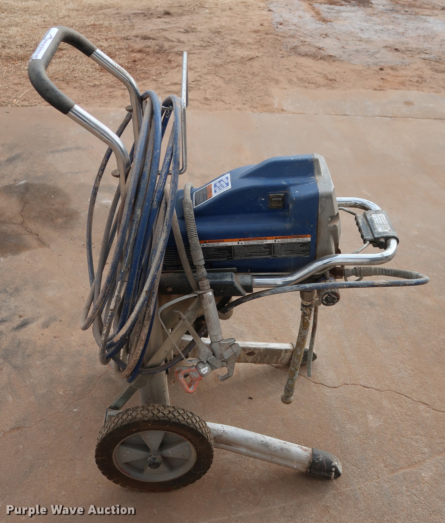 Graco Magnum Pro LTS 17 airless paint sprayer in Hennessey, OK Item