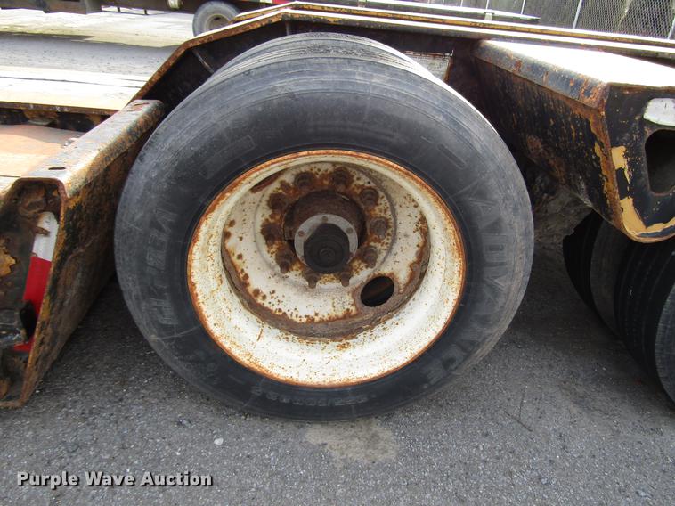 image for item DB6950 2006 Trail King lowboy equipment trailer