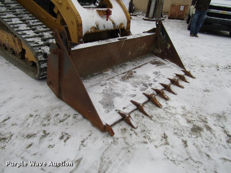 image for item DB6987 2010 Caterpillar 289C skid steer