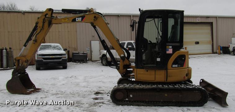 image for item DB6988 2008 Caterpillar 304C CR mini excavator