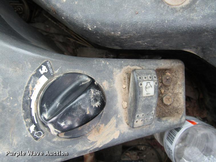 image for item DB6988 2008 Caterpillar 304C CR mini excavator