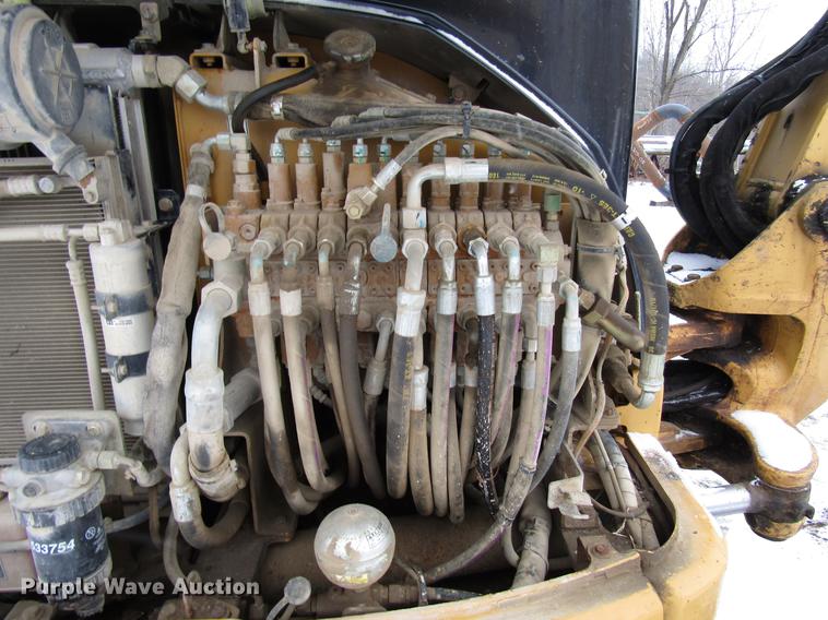 image for item DB6988 2008 Caterpillar 304C CR mini excavator