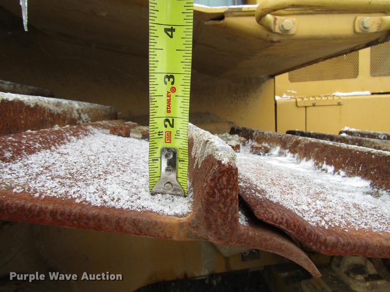 image for item DB6989 2008 Caterpillar D6T LGP dozer