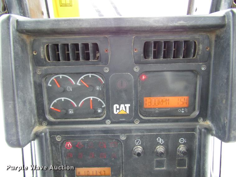 image for item DB6990 2008 Caterpillar D6N XL dozer