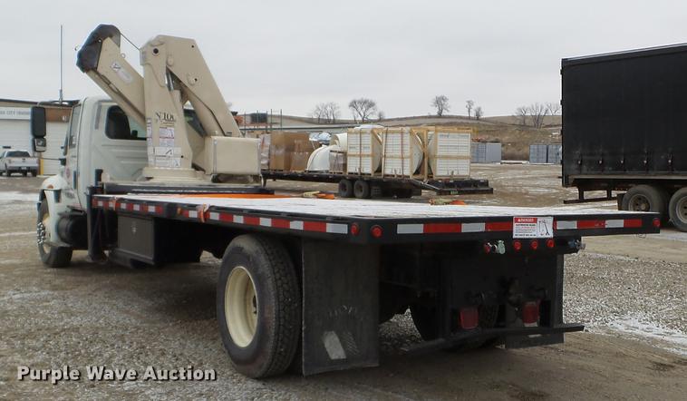 image for item DC1234 2006 International 4300 crane truck