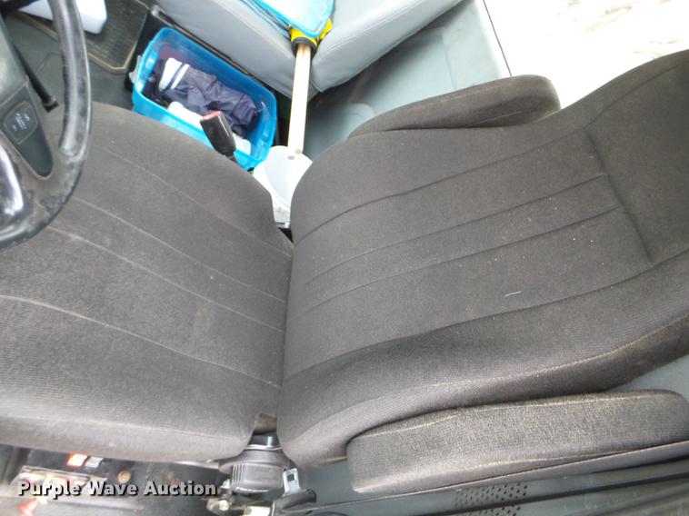 image for item DC1234 2006 International 4300 crane truck