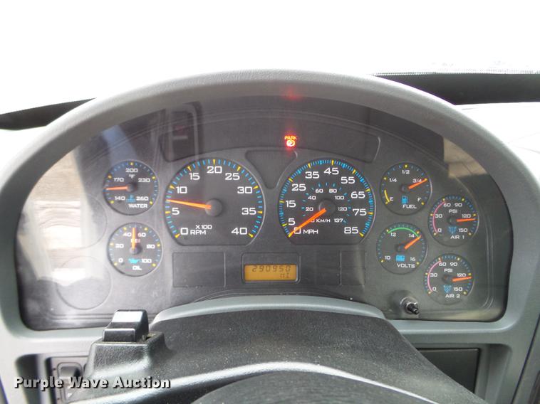 image for item DC1234 2006 International 4300 crane truck