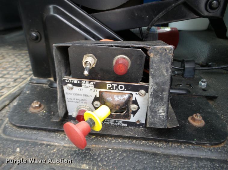 image for item DC1234 2006 International 4300 crane truck