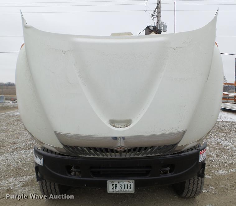 image for item DC1234 2006 International 4300 crane truck