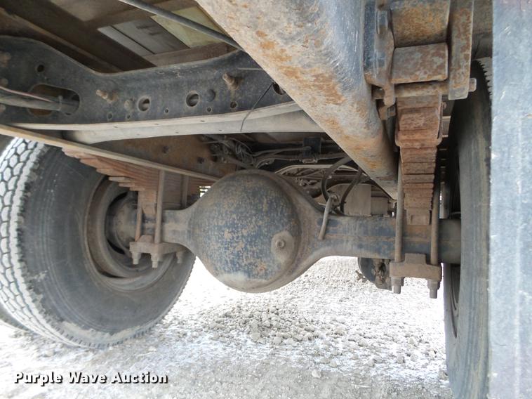 image for item DC1234 2006 International 4300 crane truck