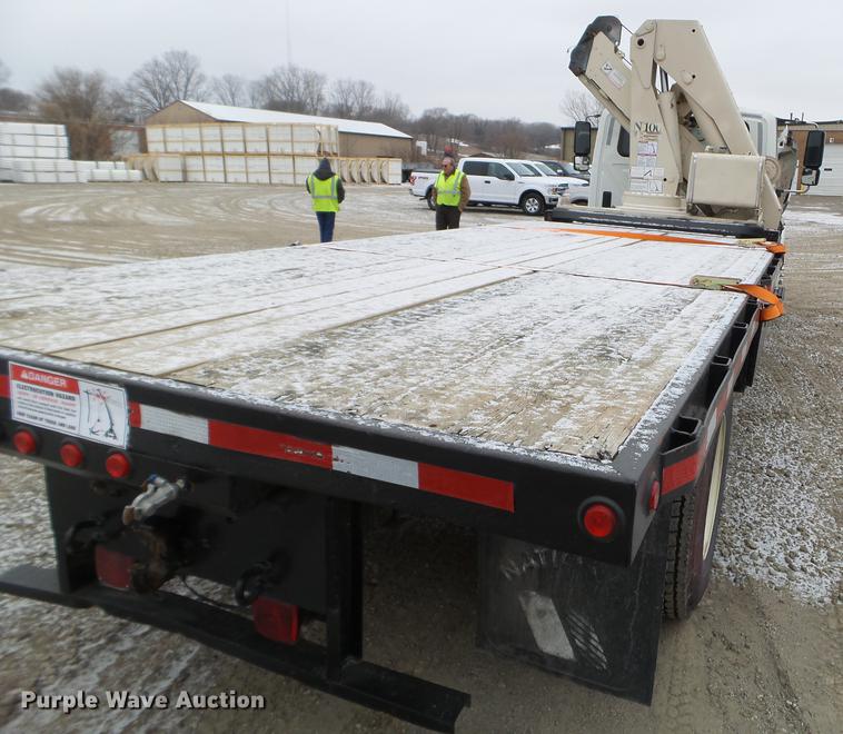 image for item DC1234 2006 International 4300 crane truck