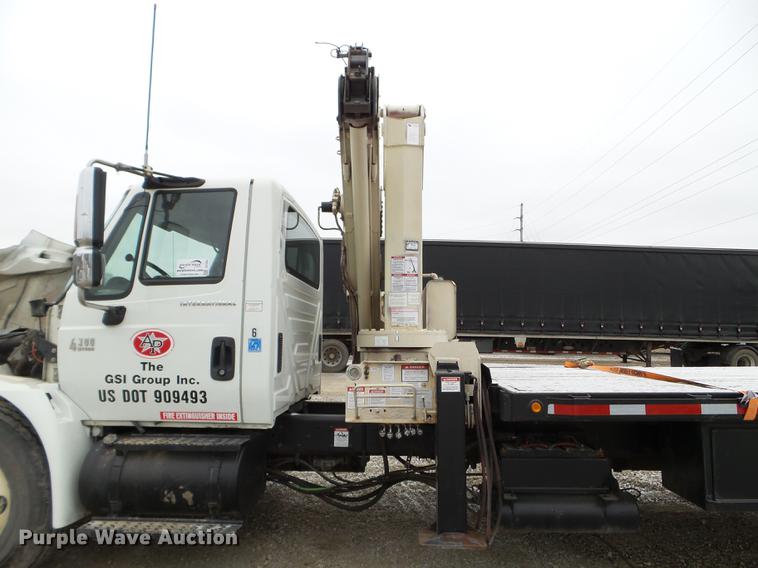 image for item DC1234 2006 International 4300 crane truck