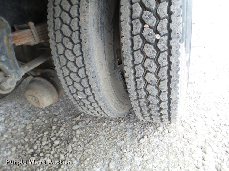 image for item DC1234 2006 International 4300 crane truck