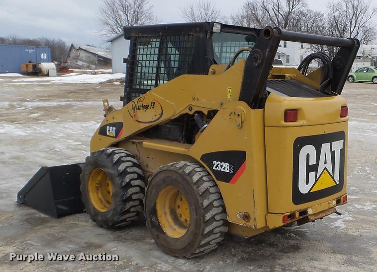 image for item DC1237 2005 Caterpillar 232B skid steer