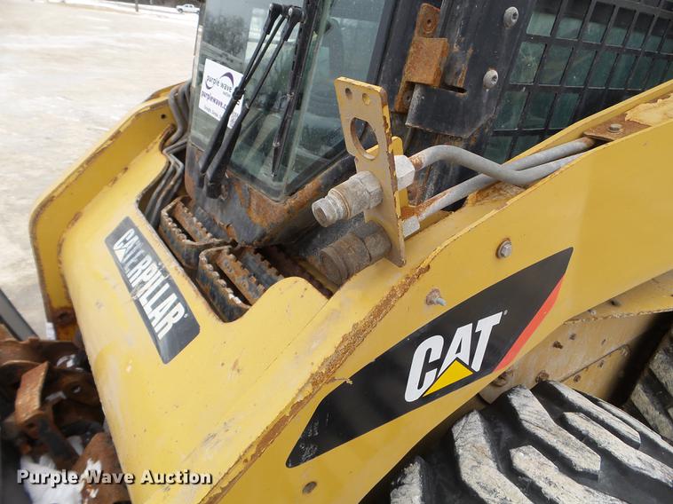 image for item DC1237 2005 Caterpillar 232B skid steer
