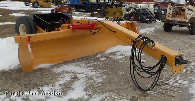 image for item DC1240 Industrias 140R box blade