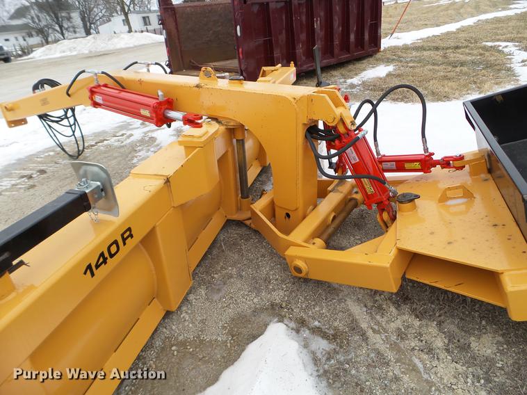 image for item DC1240 Industrias 140R box blade