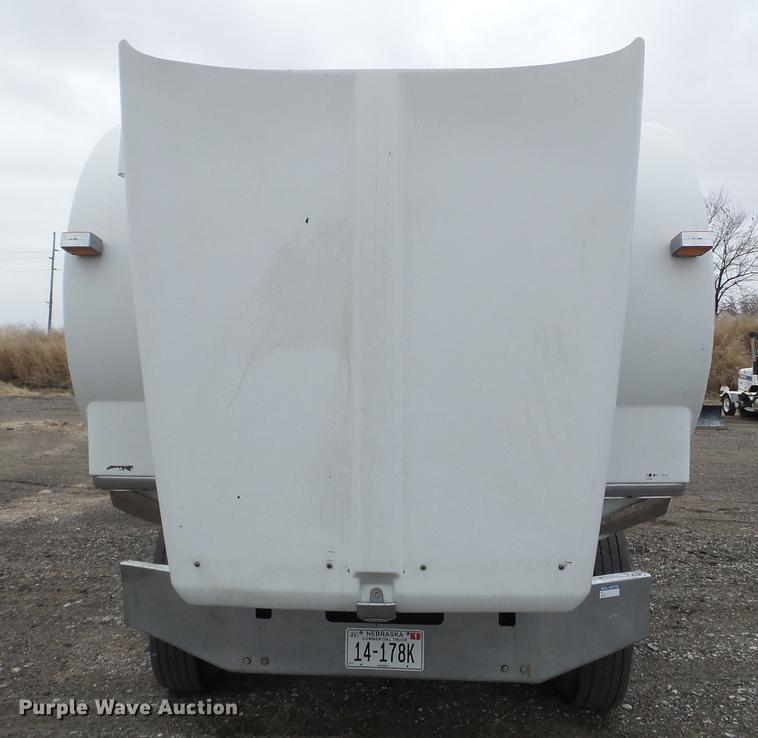 image for item DC4692 2003 Kenworth T800 semi truck