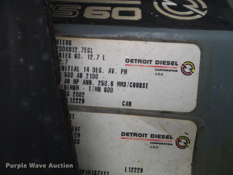 image for item DC4692 2003 Kenworth T800 semi truck