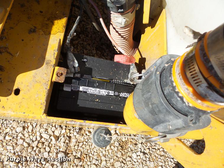 image for item DD2350 2000 Vermeer ST750A mud mixer