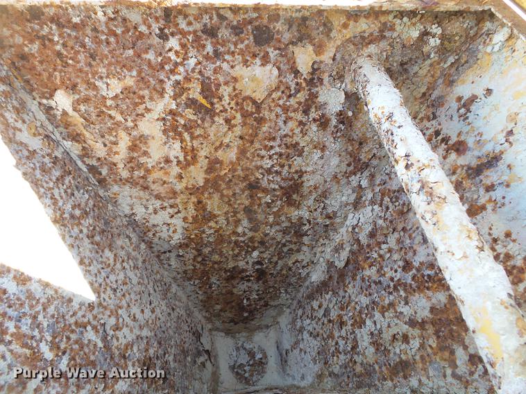 image for item DD2350 2000 Vermeer ST750A mud mixer