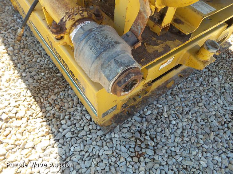 image for item DD2351 2000 Vermeer ST750A mud mixer