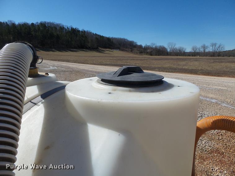 image for item DD2351 2000 Vermeer ST750A mud mixer