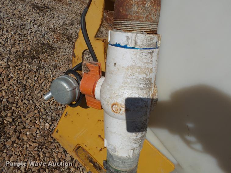 image for item DD2351 2000 Vermeer ST750A mud mixer