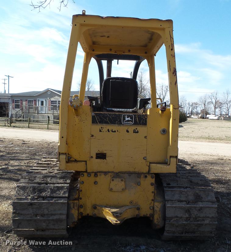 image for item DD2356 1996 John Deere 450G LGP Series IV dozer