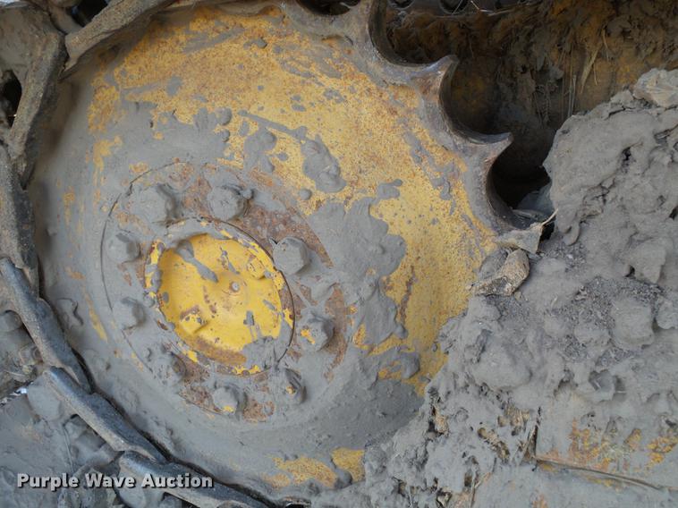 image for item DD2356 1996 John Deere 450G LGP Series IV dozer